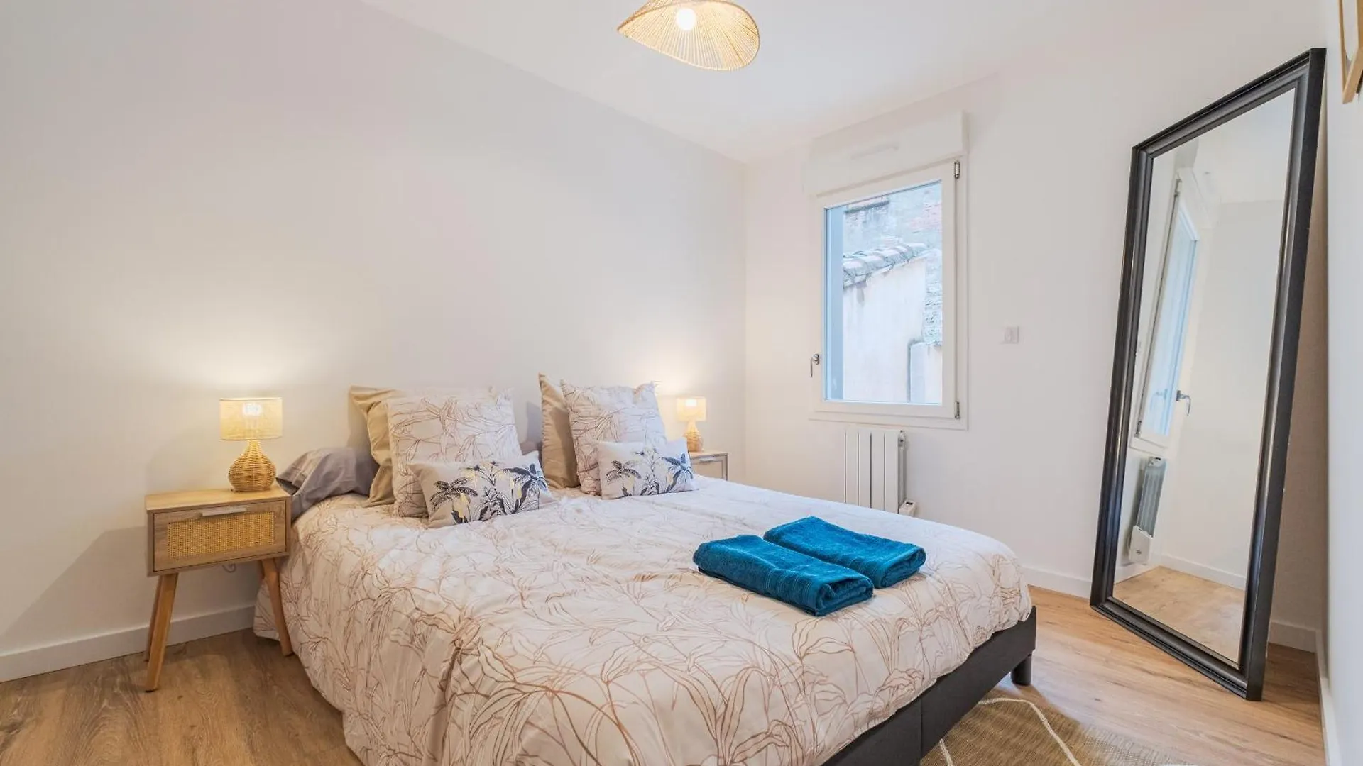 Appartement T3 Tropical Avec Parking Gratuit, Terrasse Et Wifi à Toulouse